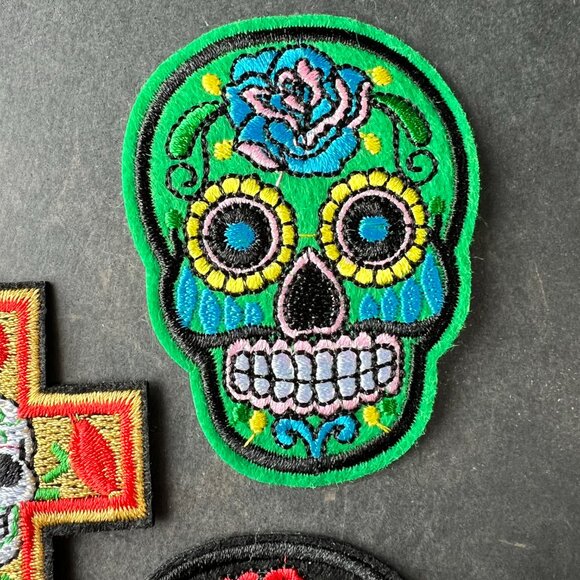 Set of 5 Large Day of the Dead Sugar Skull Iron On Patches - Picture 4 of 7